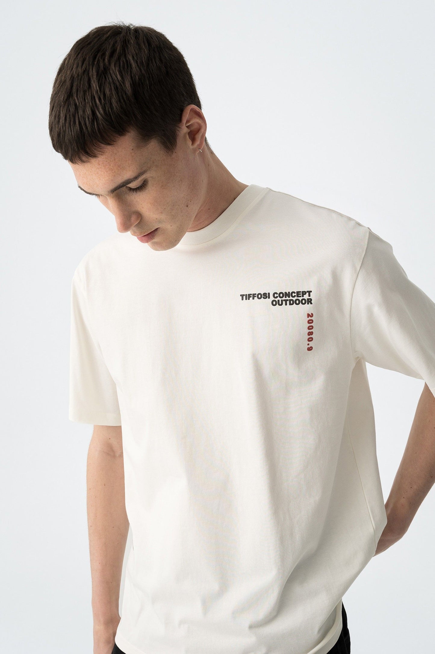 CAMISETA CALEB 101