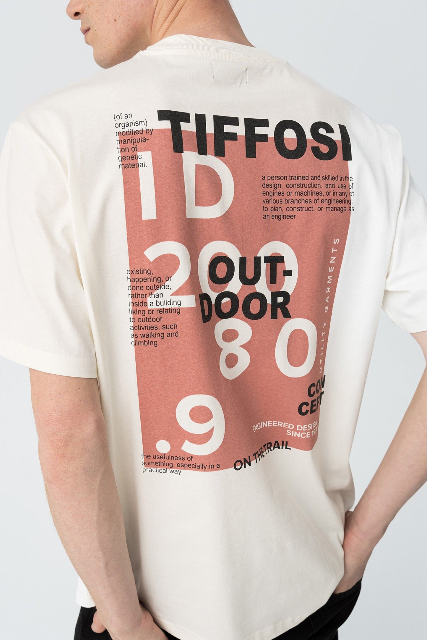 CAMISETA CALEB 101