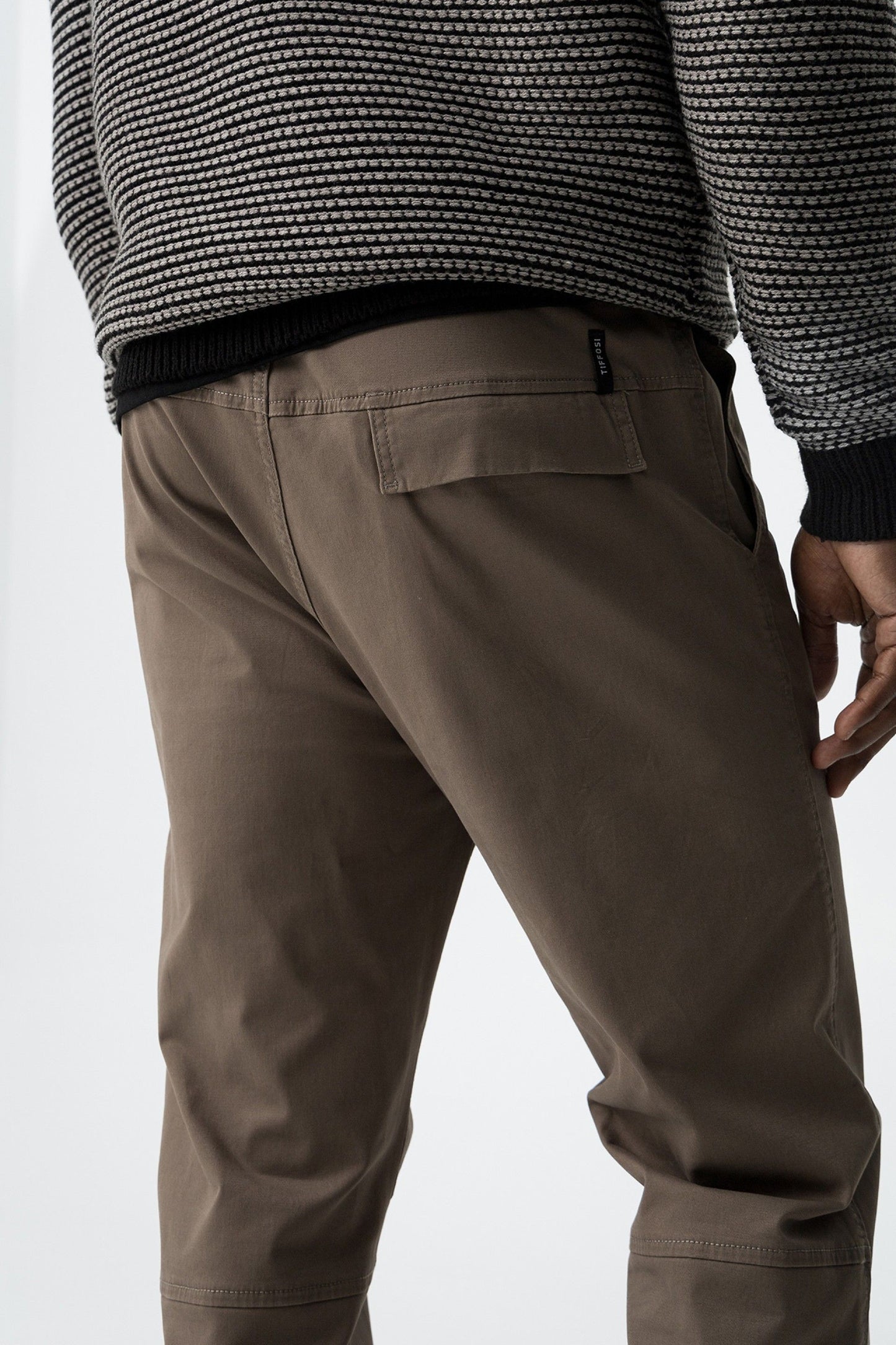 PANTALÓN JOGGER