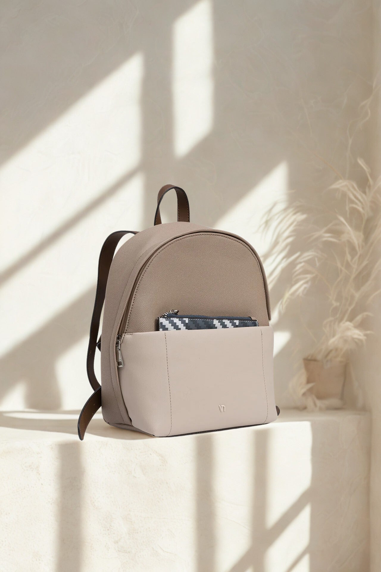 MOCHILA ABRIL