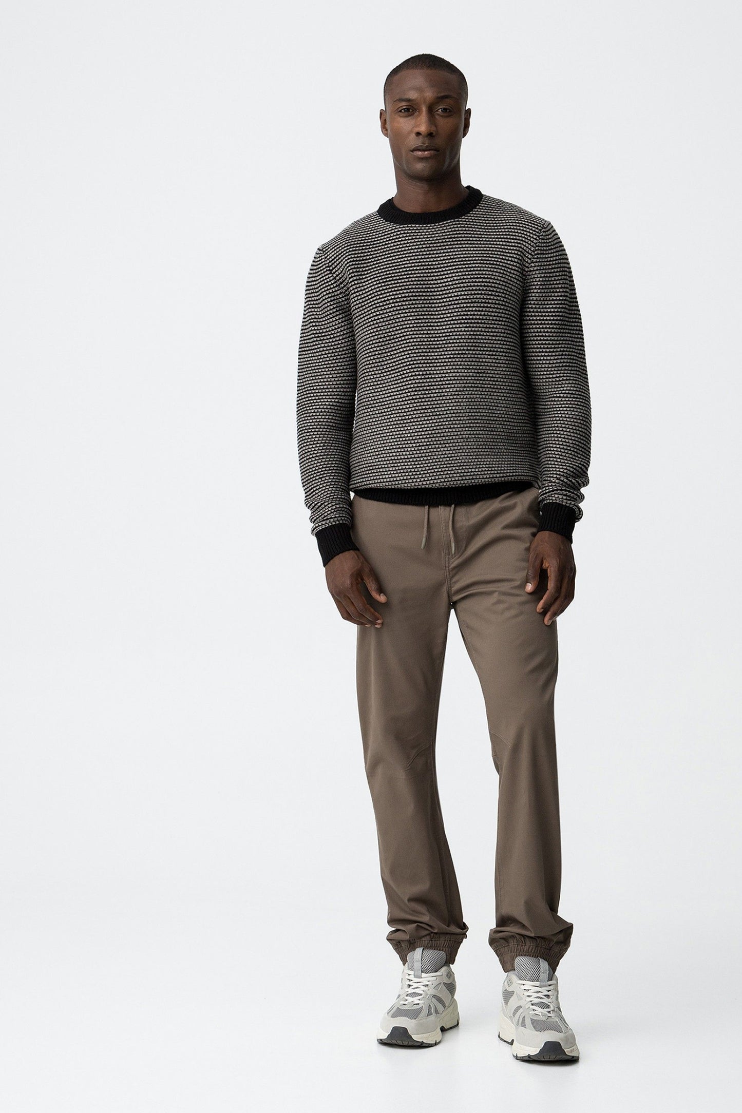 PANTALÓN JOGGER