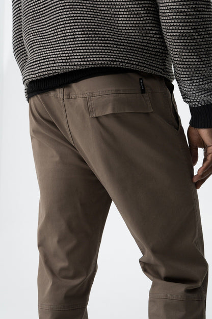PANTALÓN JOGGER