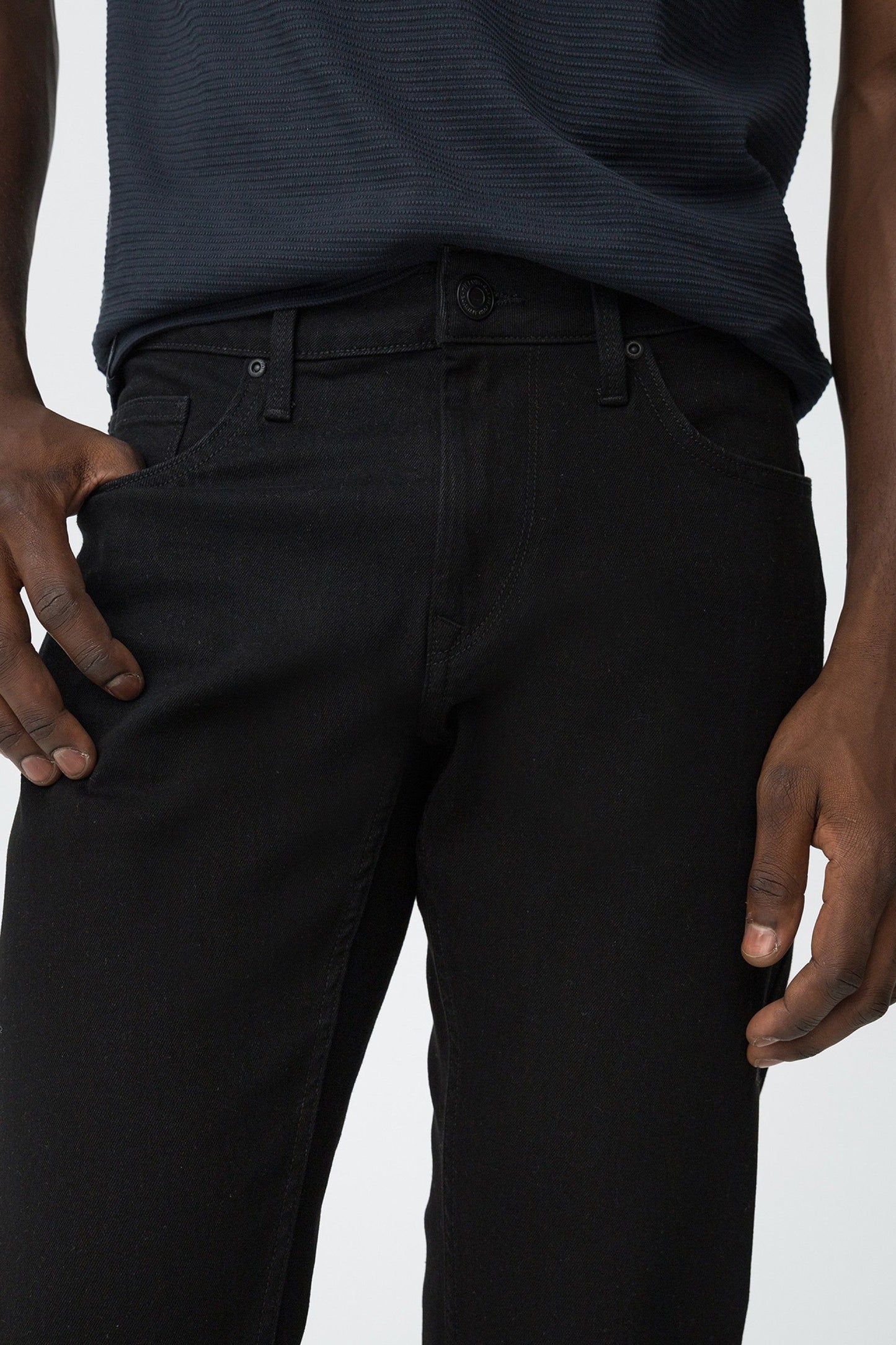 PANTALÓN LEO