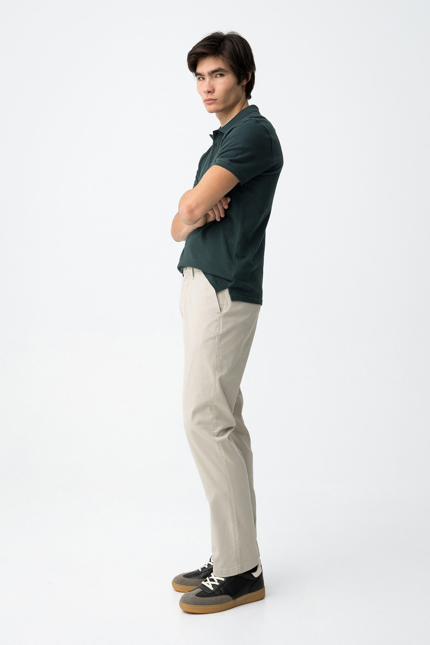PANTALÓN CHINO