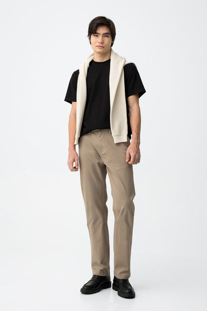 PANTALÓN CHINO