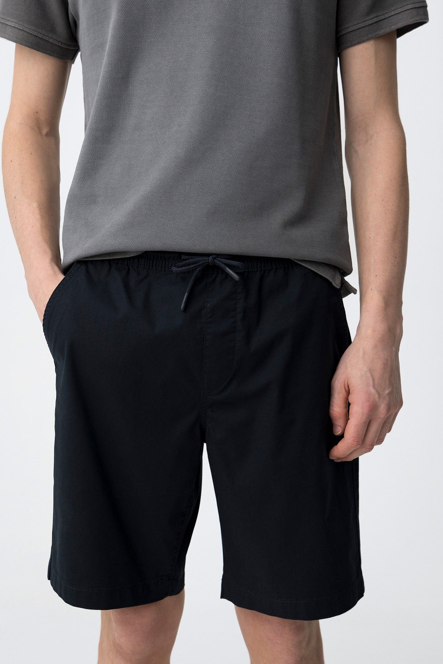 BERMUDA JOGGER
