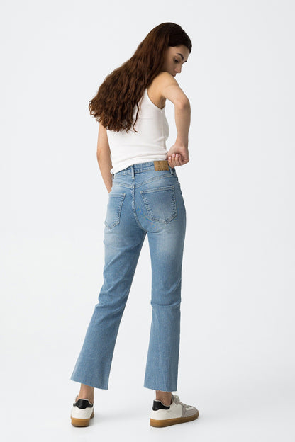 PANTALÓN MEGAN