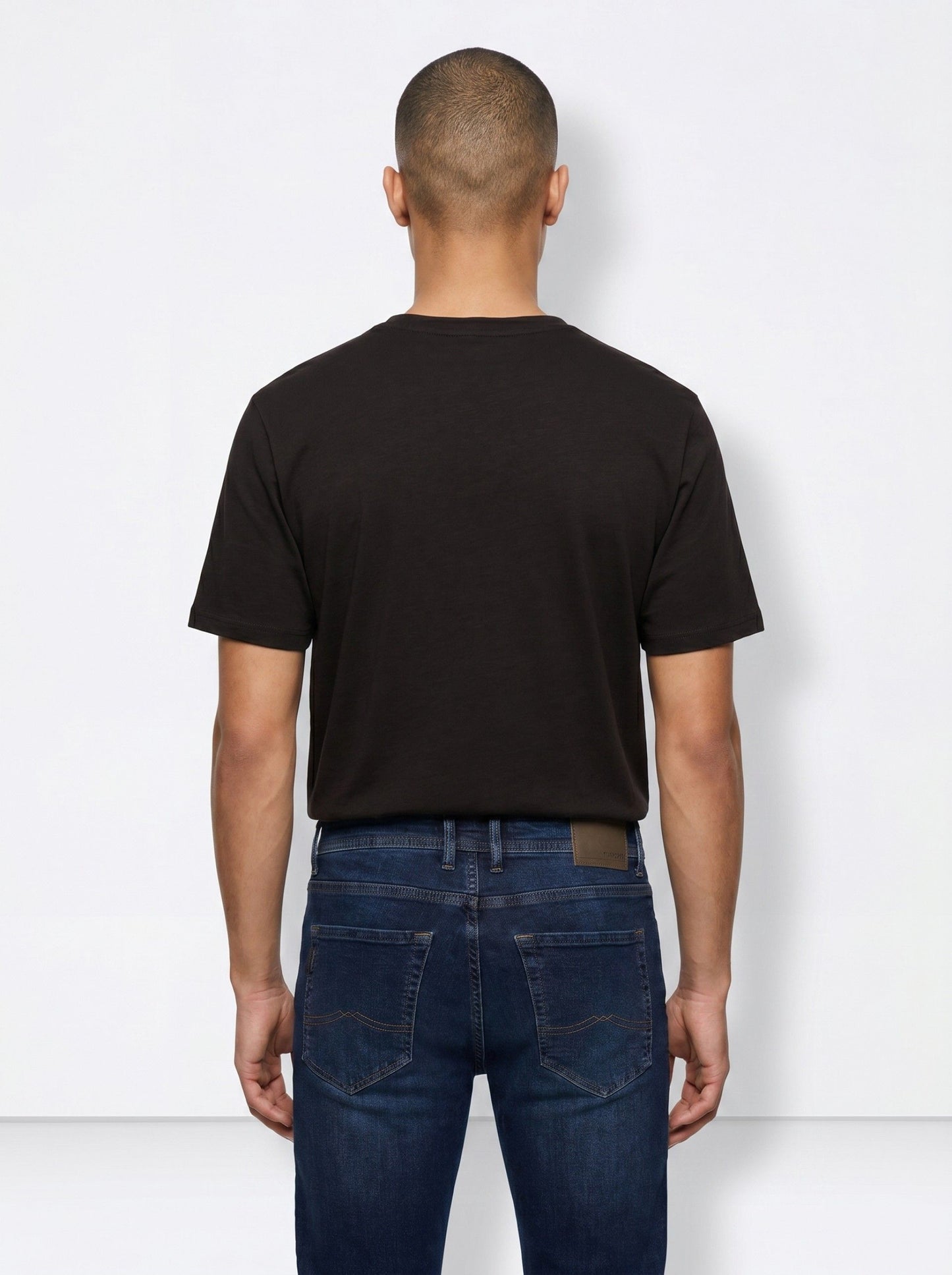 CAMISETA BARTON