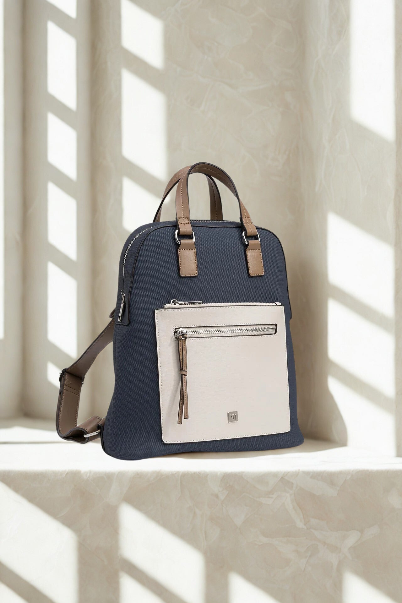 MOCHILA NORA