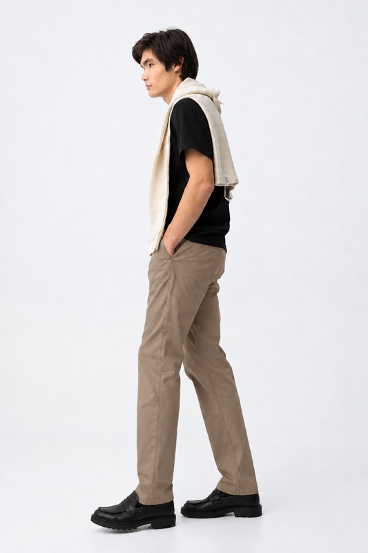PANTALÓN CHINO